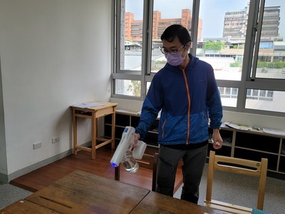 111.04.22全校師生消毒圖片