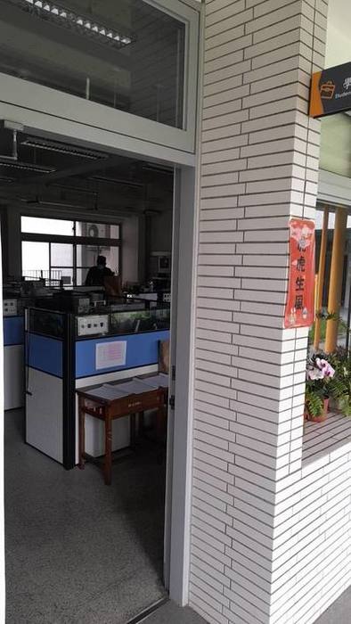 111.06.12消毒公司全校消毒圖片